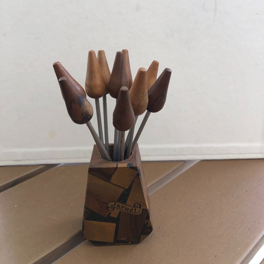 Olivewood Toothpick Golder with 10 Toothpicks Made in Israel